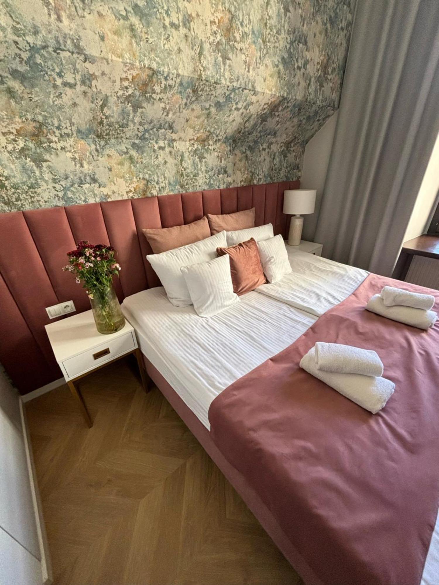 Bracka Main Square Apartments Krakow Bagian luar foto